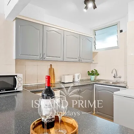 Amazing Seaviews In Vm237 Apartament