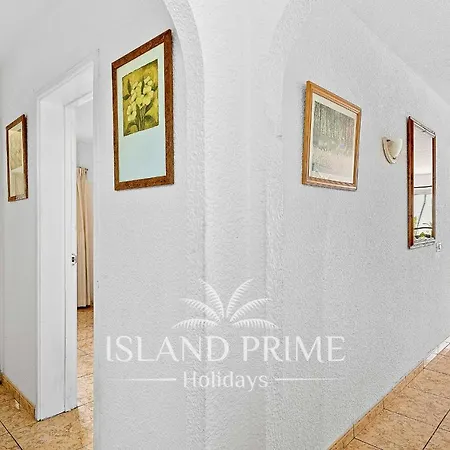 Amazing Seaviews In Vm237 Apartament